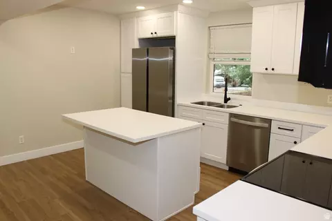 429 E 5600 S, Murray, UT 84107 photo 12