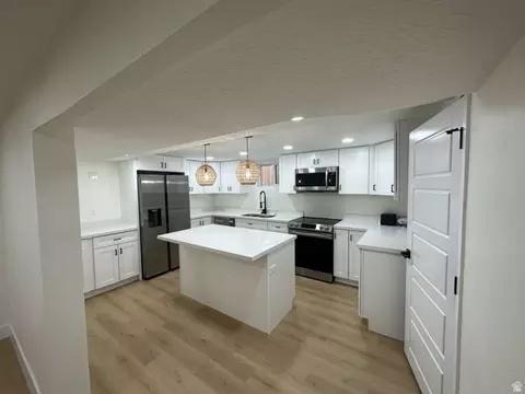 429 E 5600 S, Murray, UT 84107 photo 26