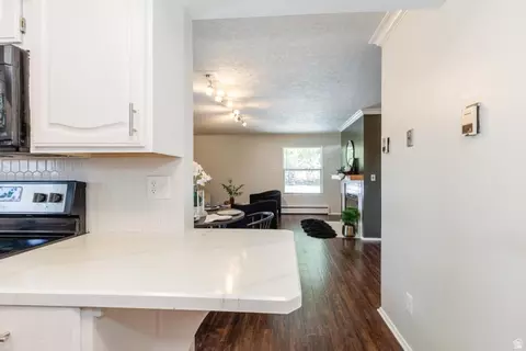 Kitchen - 462 N 200 E #1/2, Logan, UT 84321 photo 4 of 4