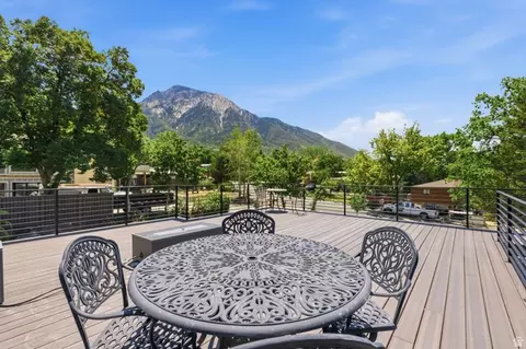 Exterior - 3645 E Apollo Dr S, Millcreek, UT 84124 photo 6 of 12