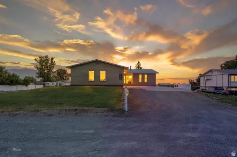 4885 W 14400 N, Garland, UT 84312