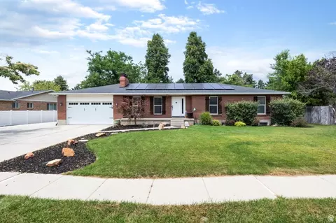 1471 E Shoshone Ave S, Sandy, UT 84092