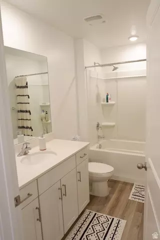 Bath - 717 W 1920 S Apt 1011 S, Provo, UT 84601 photo 2 of 3