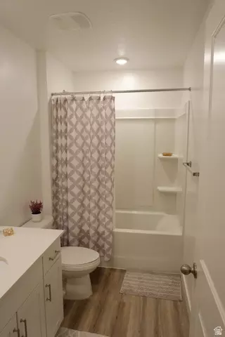 Bath - 717 W 1920 S Apt 1011 S, Provo, UT 84601 photo 3 of 3