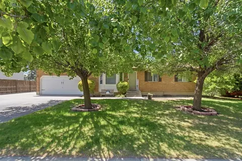 Exterior - 255 W 580 S, Orem, UT 84058 photo 2 of 10