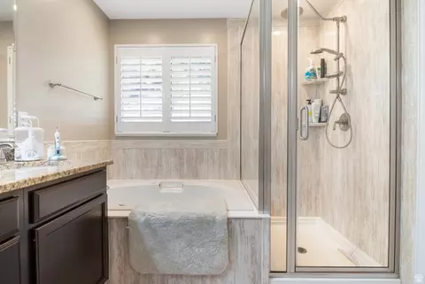 Bath - 3321 S 200 E, Bountiful, UT 84010 photo 3 of 3