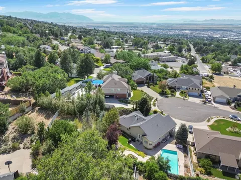 View/Area - 3321 S 200 E, Bountiful, UT 84010 photo 6 of 8
