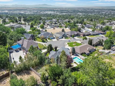 View/Area - 3321 S 200 E, Bountiful, UT 84010 photo 4 of 8
