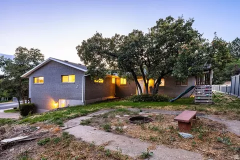 Exterior - 347 S Mountain Rd E, Fruit Heights, UT 84037 photo 7 of 8
