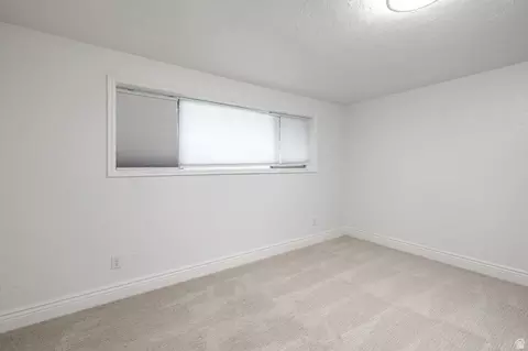 Bedroom - 347 S Mountain Rd E, Fruit Heights, UT 84037 photo 6 of 7
