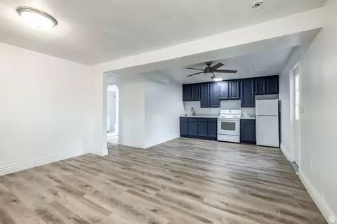 Living - 347 S Mountain Rd E, Fruit Heights, UT 84037 photo 5 of 5