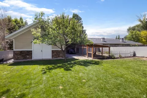 Exterior - 320 S 200 E, American Fork, UT 84003 photo 7 of 9