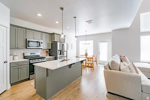 Kitchen - 4881 S Heartwood Rd, Mapleton, UT 84664 photo 1 of 2