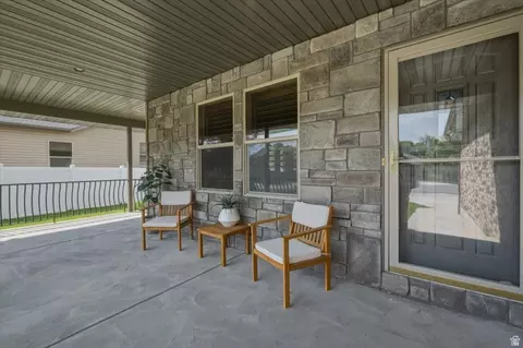 Exterior - 689 E Apple Dr N, Logan, UT 84321 photo 3 of 9