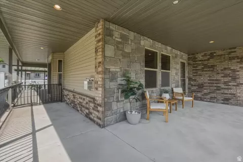 Exterior - 689 E Apple Dr N, Logan, UT 84321 photo 4 of 9