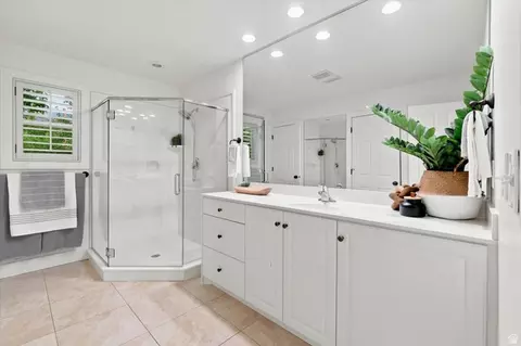 Bath - 689 E Apple Dr N, Logan, UT 84321 photo 1 of 3