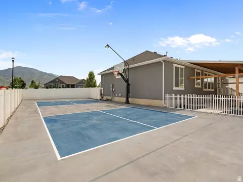 Exterior - 2919 E 80 S, Spanish Fork, UT 84660 photo 4 of 5