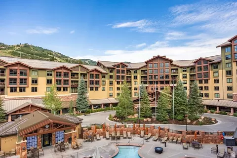 3855 N Grand Summit Dr #205 Q4, Park City, UT 84098