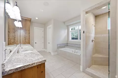 Bath - 143 W 970 S, Midway, UT 84049 photo 2 of 5