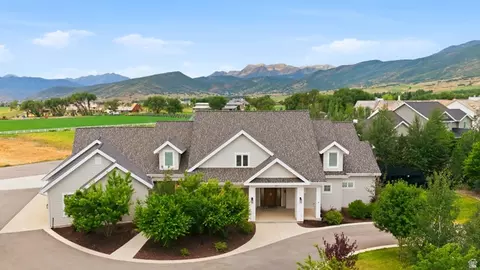 Exterior - 143 W 970 S, Midway, UT 84049 photo 4 of 4
