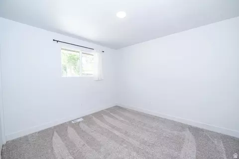 Bedroom - 980 W 230 N, Orem, UT 84057 photo 1 of 4