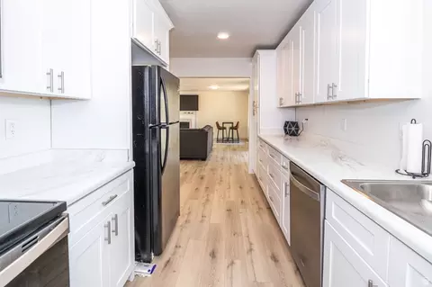 Kitchen - 980 W 230 N, Orem, UT 84057 photo 3 of 3