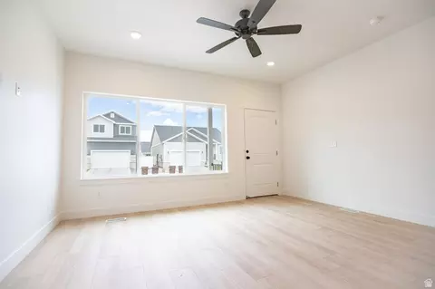 1345 E Goldie Lou Ln UNIT EAGLE, Eagle Mountain, UT 84005 photo 4