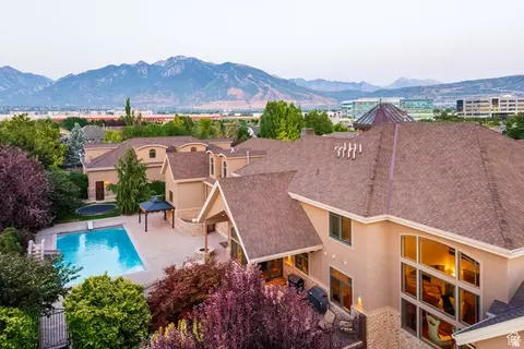 View/Area - 694 W Cephus Rd S, Draper, UT 84020 photo 3 of 7