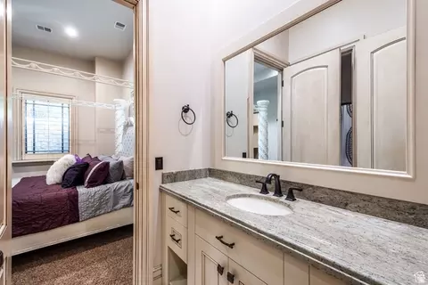 Bath - 694 W Cephus Rd S, Draper, UT 84020 photo 7 of 14