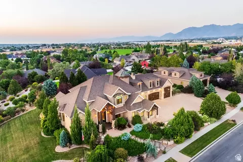 View/Area - 694 W Cephus Rd S, Draper, UT 84020 photo 1 of 7