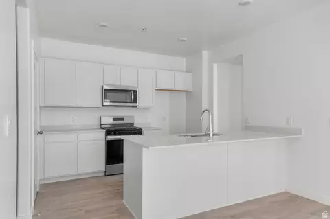 Kitchen - 2013 E Corriente Dr #341, Salem, UT 84653 photo 1 of 2