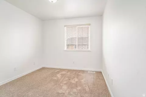 Bedroom - 433 E 475 N, Ogden, UT 84404 photo 2 of 4