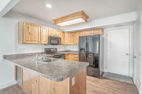Kitchen - 433 E 475 N, Ogden, UT 84404 photo 1 of 1