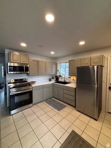 Kitchen - 27 E Main St #1-4, Sandy, UT 84070 photo 1 of 2