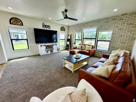 68 N 4th E, Preston, ID 83263 photo 9