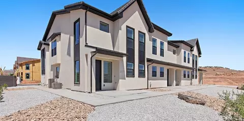 1095 W Albertine Ln, Saint George, UT 84770