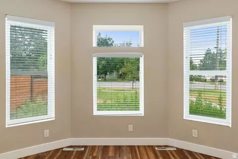 Living - 449 W 100 N, Logan, UT 84321 photo 5 of 6