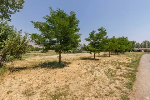 1762 N 6250 E #5, Eden, UT 84310 photo 10