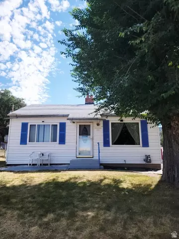 421 Circle Way, East Carbon, UT 84520