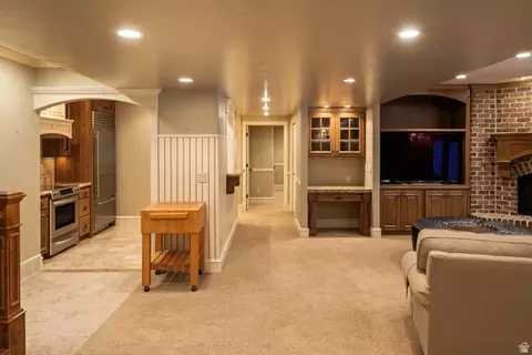 Living - 875 S 1250 E, Mapleton, UT 84664 photo 7 of 10