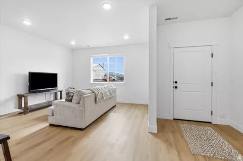 274 W 710 N, Smithfield, UT 84335 photo 10