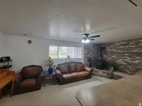 360 N State St, Ferron, UT 84523 photo 16