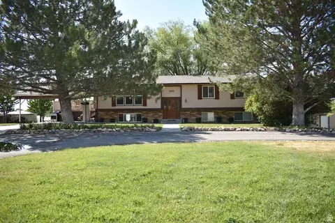 360 N State St, Ferron, UT 84523 photo 1