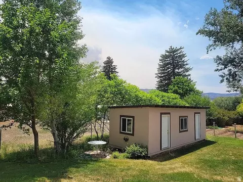 360 N State St, Ferron, UT 84523 photo 28