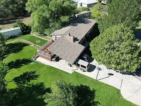 360 N State St, Ferron, UT 84523 photo 3