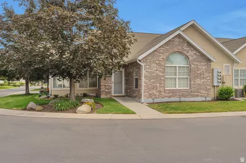 2156 W Jordan Villa Dr #B, West Jordan, UT 84088