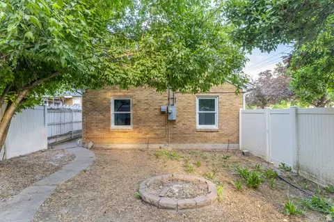 Exterior - 490 W 200 N, Logan, UT 84321 photo 5 of 9