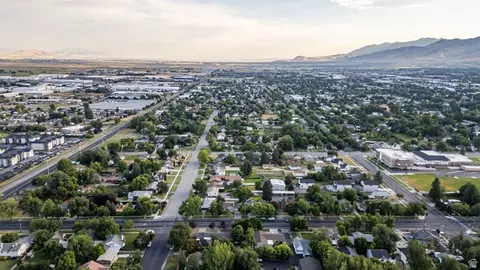 View/Area - 490 W 200 N, Logan, UT 84321 photo 6 of 10