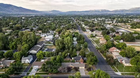 View/Area - 490 W 200 N, Logan, UT 84321 photo 4 of 10