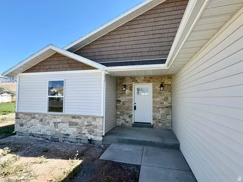 Exterior - 40 E 500 S, Franklin, ID 83237 photo 2 of 3